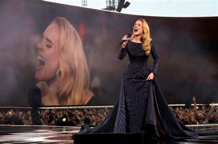 What is Adele's octave range?